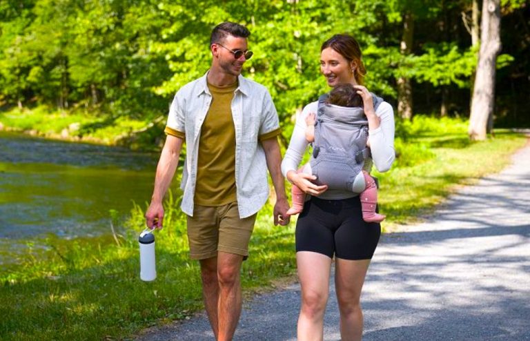 Which Baby Sling Style Is Ideal for On-the-Go Parents